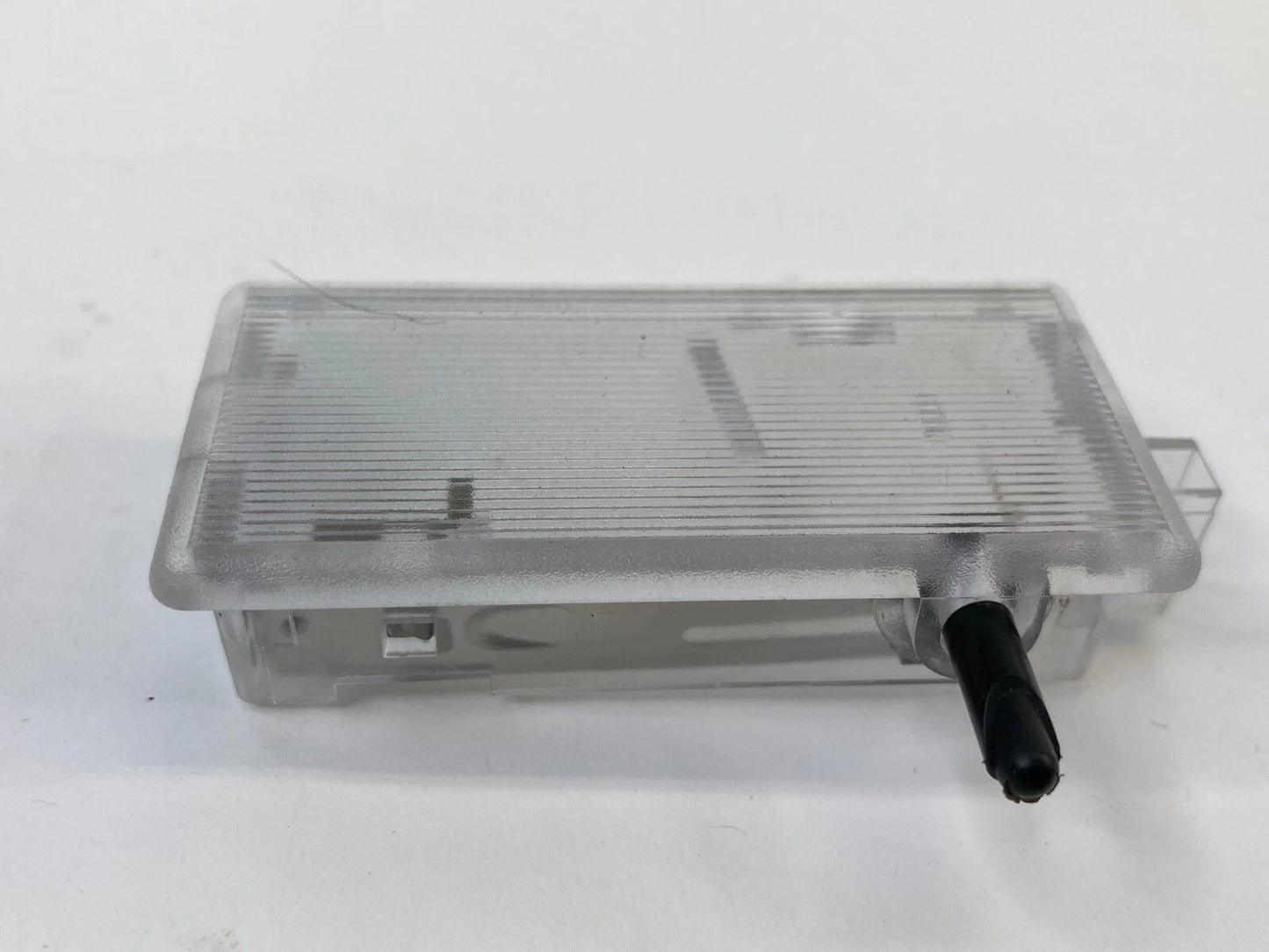 2004 2005 BMW 545I 04-07 530I 525I GLOVE BOX COURTESY LIGHT LAMP 63316962045 OEM