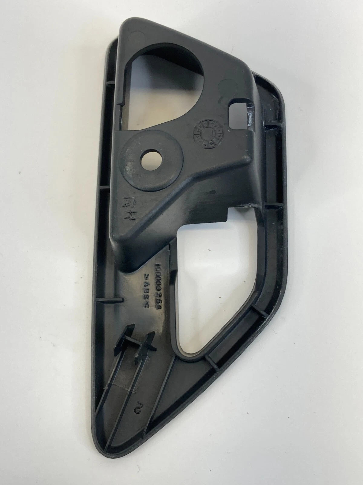 2009 2010 DODGE JOURNEY REAR RIGHT INTERIOR DOOR HANDLE BEZEL 100000254 OEM
