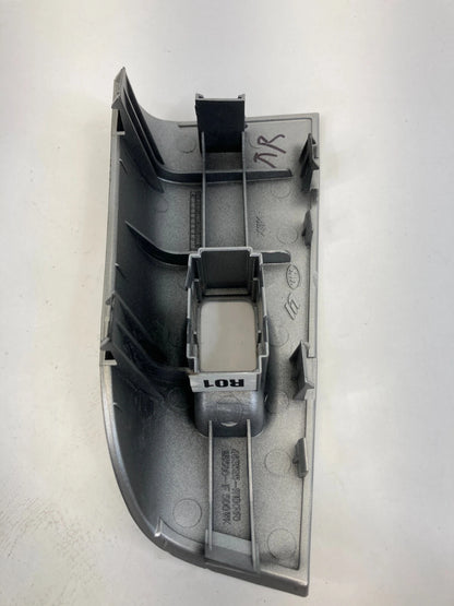 2005-2010 KIA SPORTAGE REAR RIGHT SIDE DOOR WINDOW SWITCH BEZEL 93580-1F500 OEM