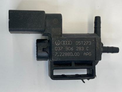 05-11 Audi A6 Quattro Vacuum Purge Solenoid Fuel Valve Vapor Canister 037906283C