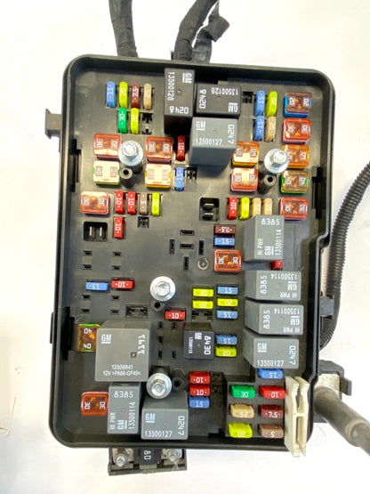 2013-2016 EQUINOX TERRAIN 2.4L ENGINE FUSE BOX RELAY JUNCTION BLOCK 23325532 OEM
