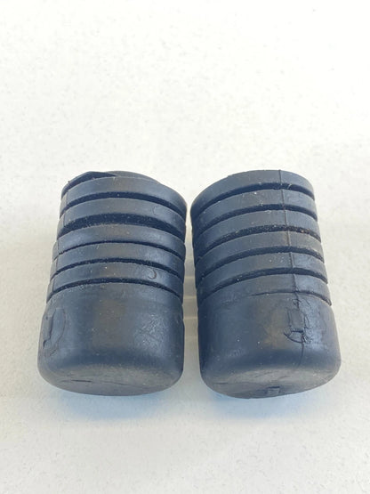 2001-2016 HYUNDAI ELANTRA FRONT HOOD ADJUSMENT RUBBER BUMPER STOP SET PAIR OEM