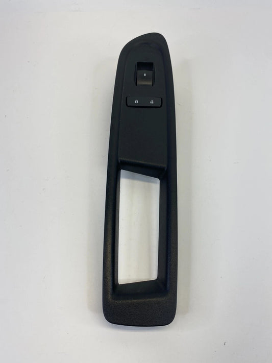 2009-2012 CHEVROLET TRAVERSE FRONT RIGHT PASSENGER WINDOW SWITCH BEZEL TRIM OEM