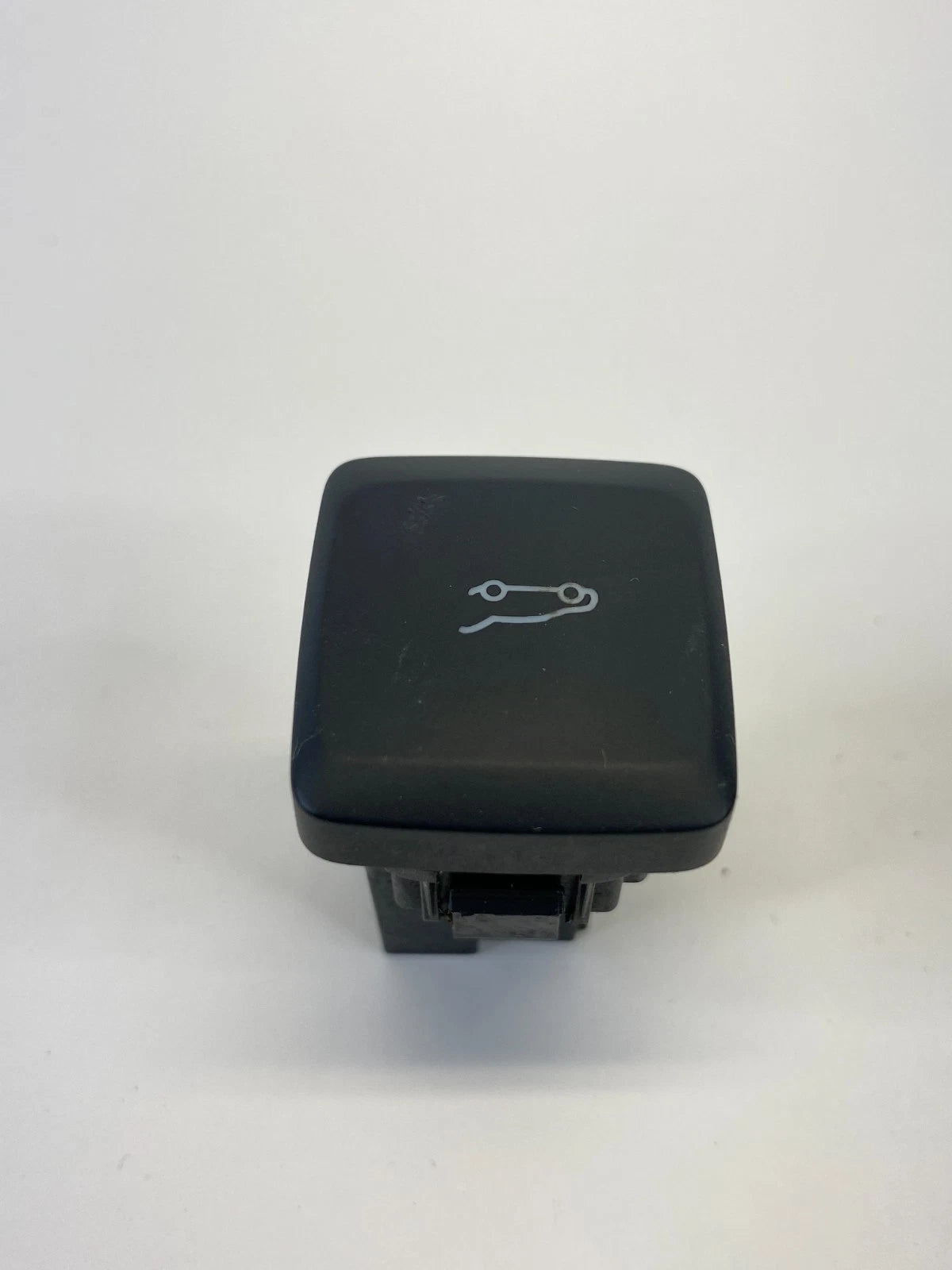 2013-2020 FORD FUSION TRUNK LID RELEASE CONTROL SWITCH ASSY DG9T-198514-AAW OEM