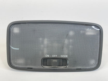 2004 2005 2006 2007 Toyota Highlander Inner Roof Rear 3RD Row Dome Map Light OEM