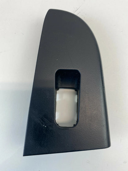 07-10 HYUNDAI ELANTRA SEDAN REAR LEFT BACK DOOR WINDOW SWITCH BEZEL 935802H000