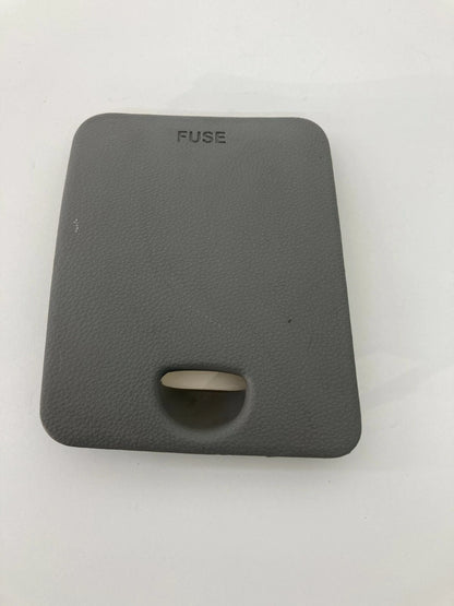 2007 2008 HYUNDAI ENTOURAGE INTERIOR FUSE BOX COVER LID TRIM 84755-4D000 OEM