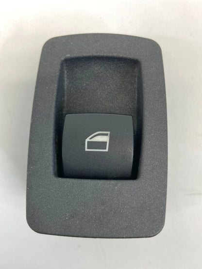 2004-2010 BMW X3 REAR RIGHT BACK DOOR POWER WINDOW CONTROL SWITCH 15939860 OEM
