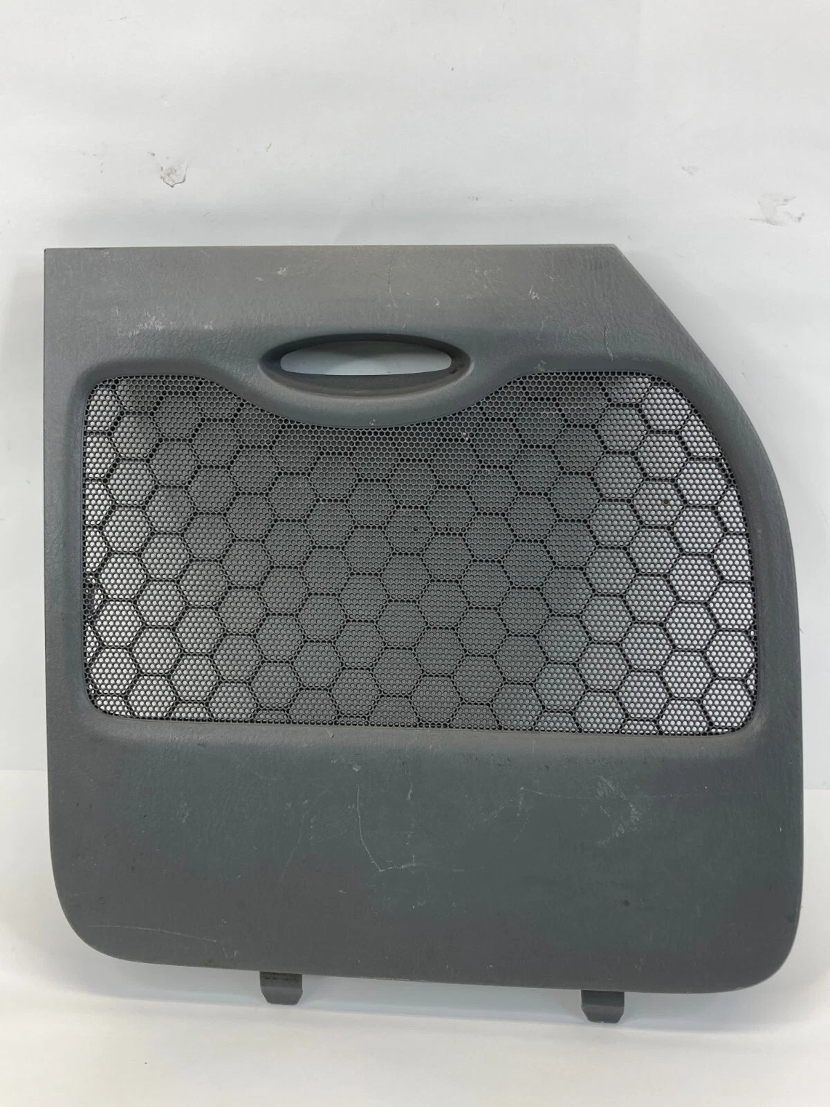 2004-2006 MAZDA MPV REAR LEFT QUARTER PANEL BODY INTERIOR COVER TRIM L062685J1