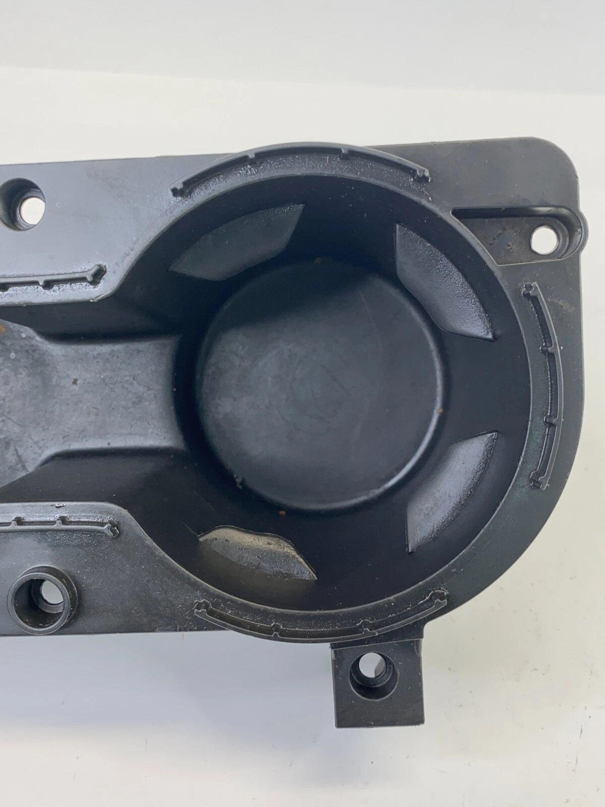 2011-2016 CHEVROLET CRUZE FRONT CENTER CONSOLE CUPHOLDER CUP HOLDER ASSY OEM