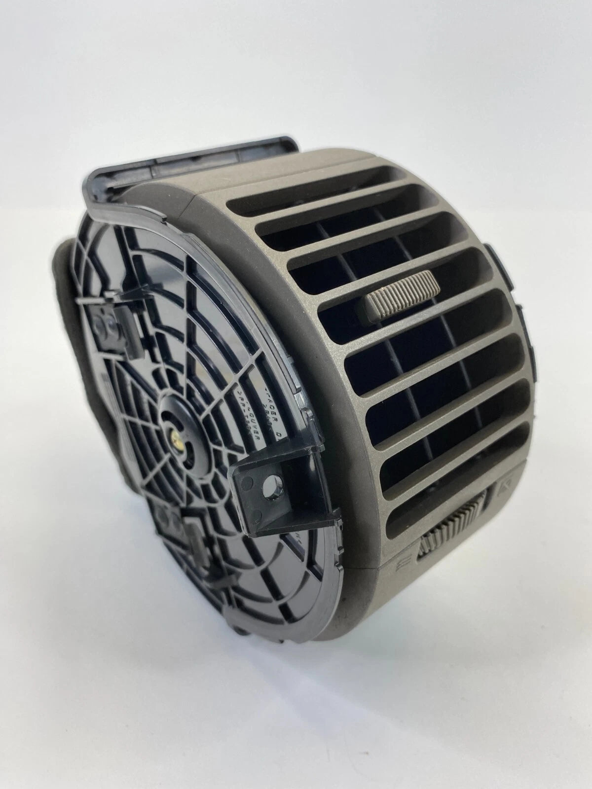 2005-2007 INFINITI G35 DASH LEFT DRIVER OUTER A/C AIR VENT OUTLET 68761-AC701