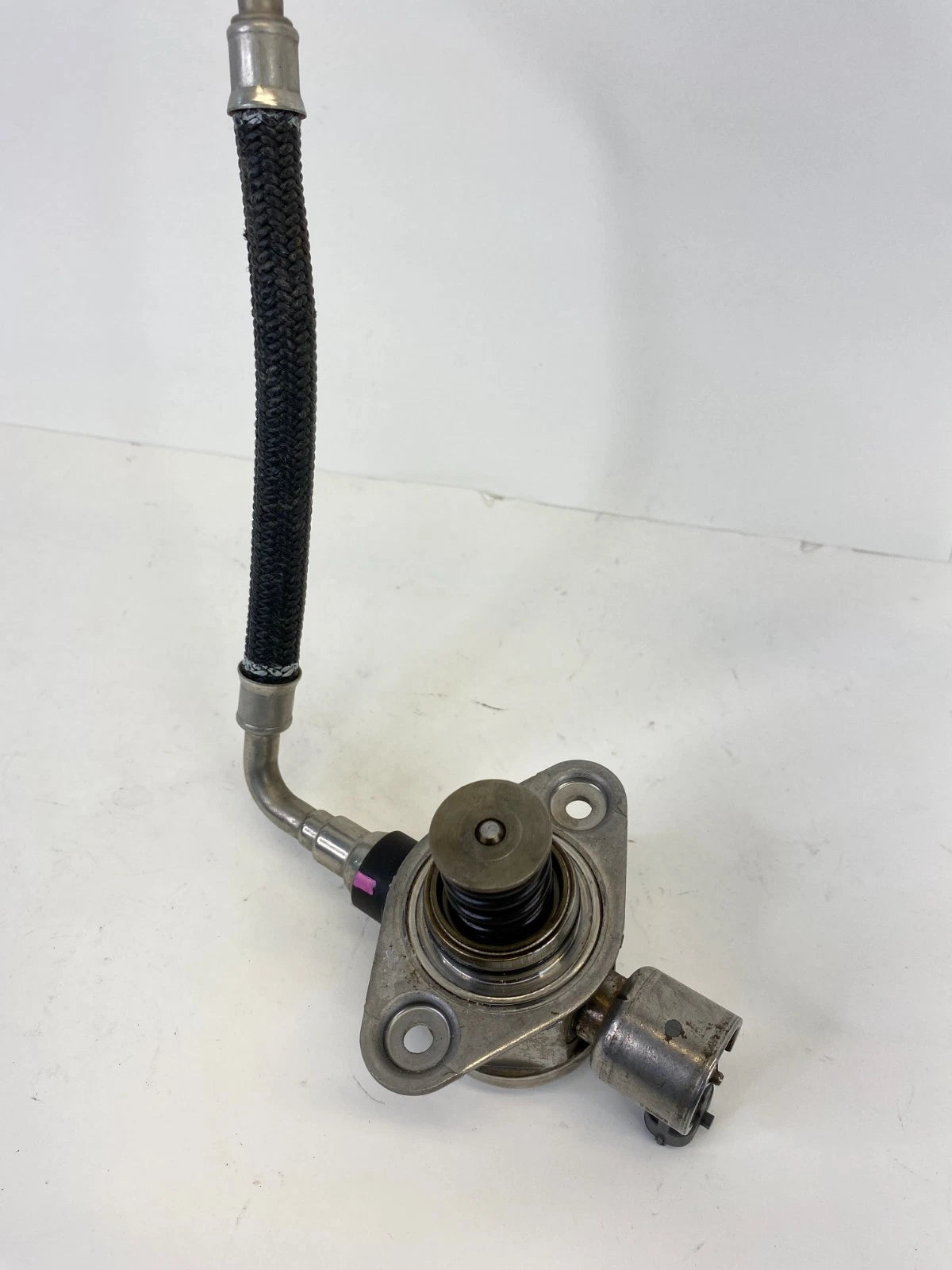 2014-2019 FORD INTERCEPTOR UTILITY 3.5L V6 HIGH PRESSURE FUEL PUMP AA5E-9D376-CD