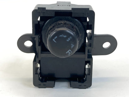 2003 2004 Infiniti G35 Front Left Driver Side Mirror Adjustment Switch Assembly