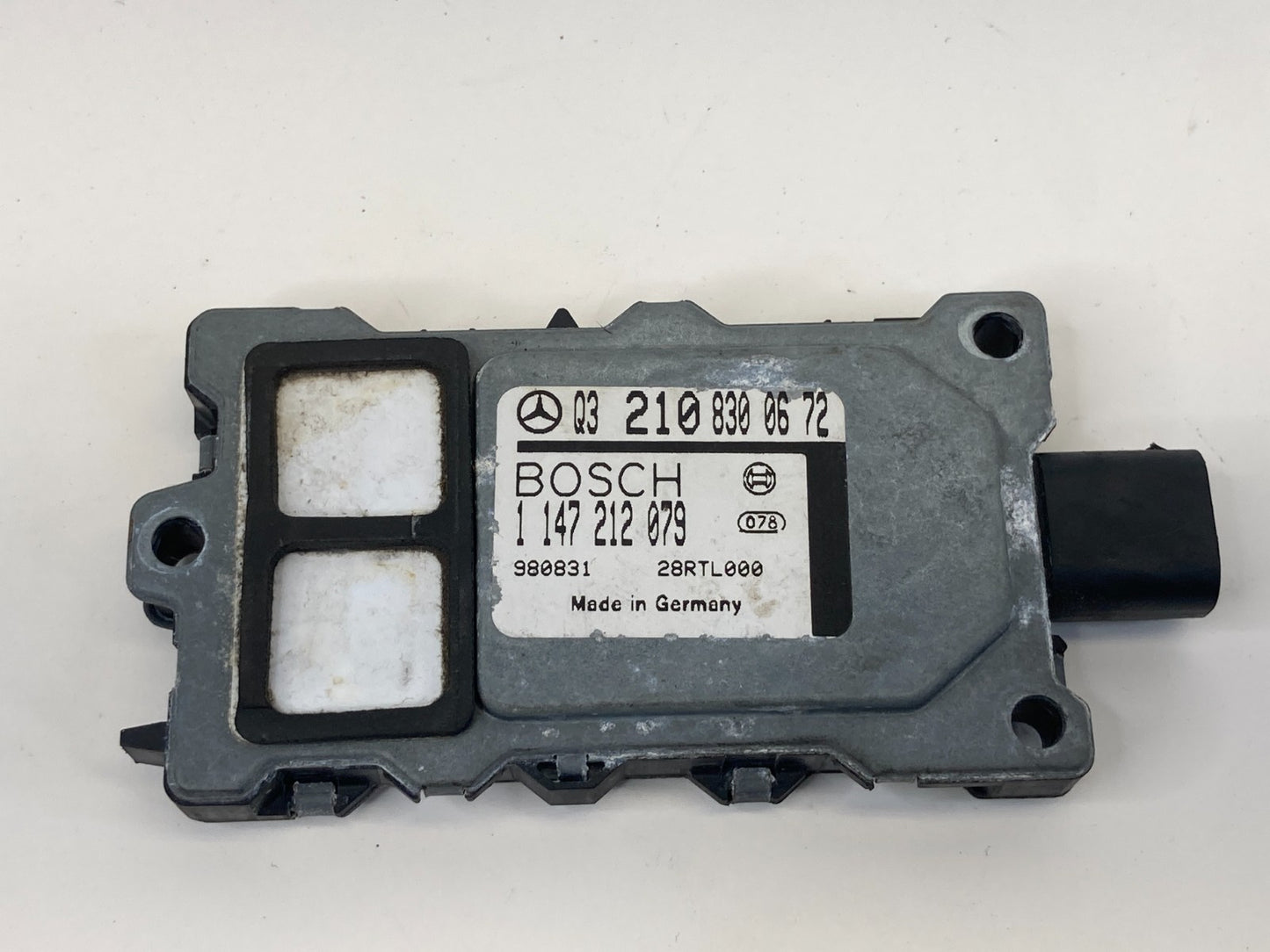 1998-2002 Mercedes-Benz E430 Air Emission Pollutant Quality Sensor 210-830-06-72