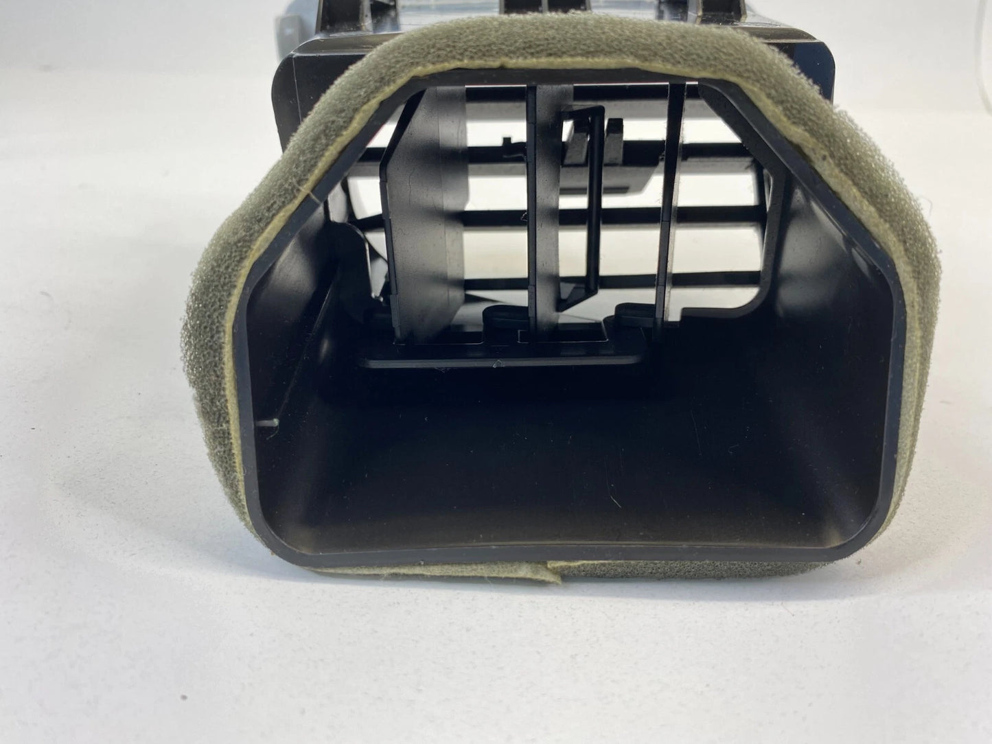 2010-2017 CHEVROLET EQUINOX DRIVER SIDE INSTRUMENT PANEL OUTER AIR OUTLET 208623