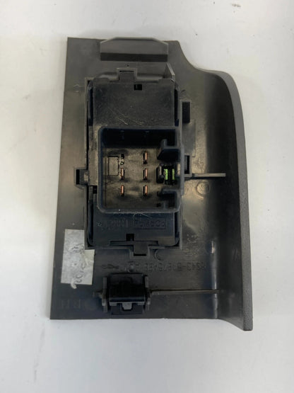 08-11 FORD FOCUS REAR RIGHT SIDE DOOR POWER WINDOW SWITCH W/ BEZEL 8S43-54275A28