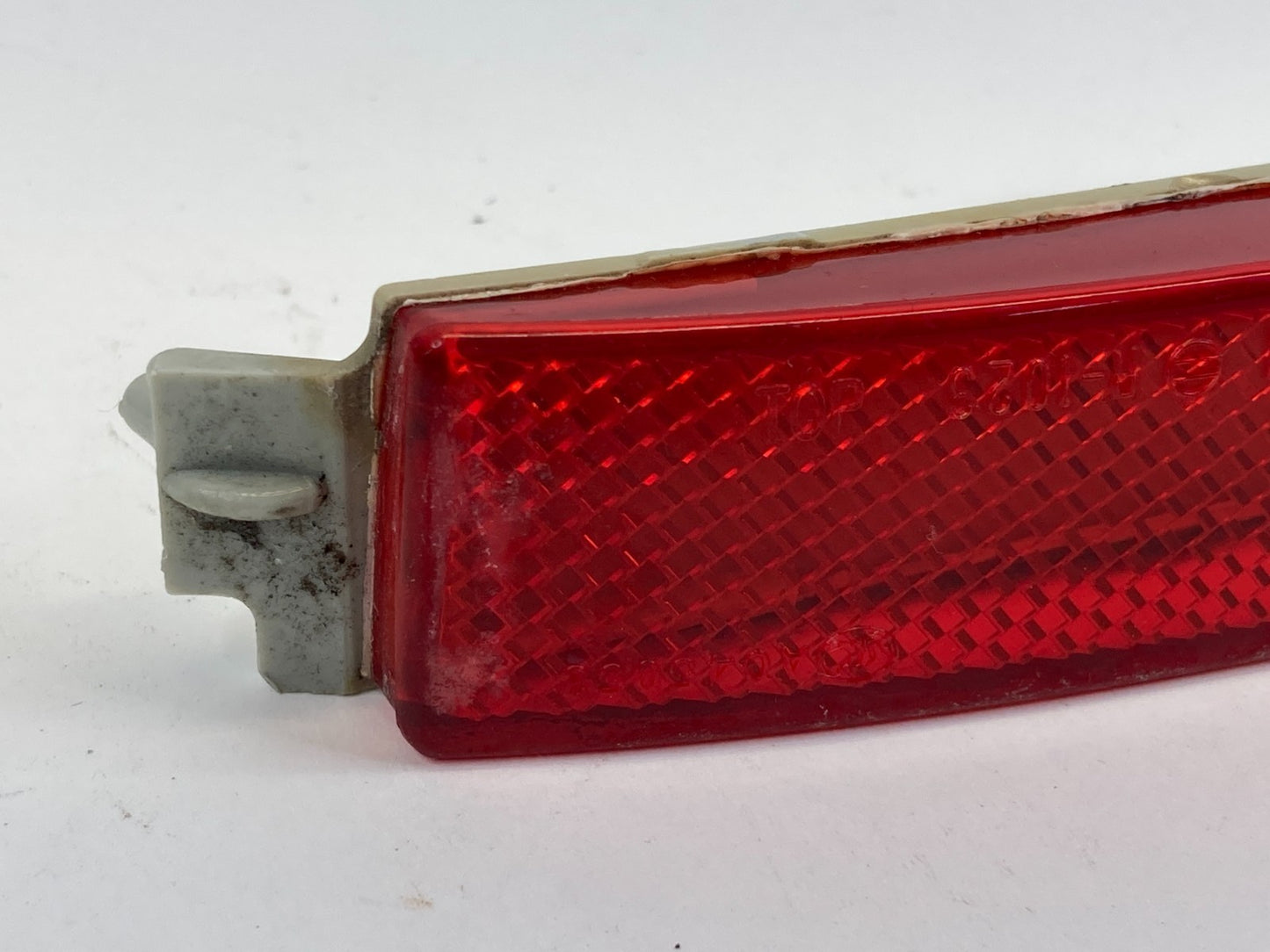 2009-2014 Nissan Murano Rear Bumper Right Side Outer Side Reflector Lamp OEM