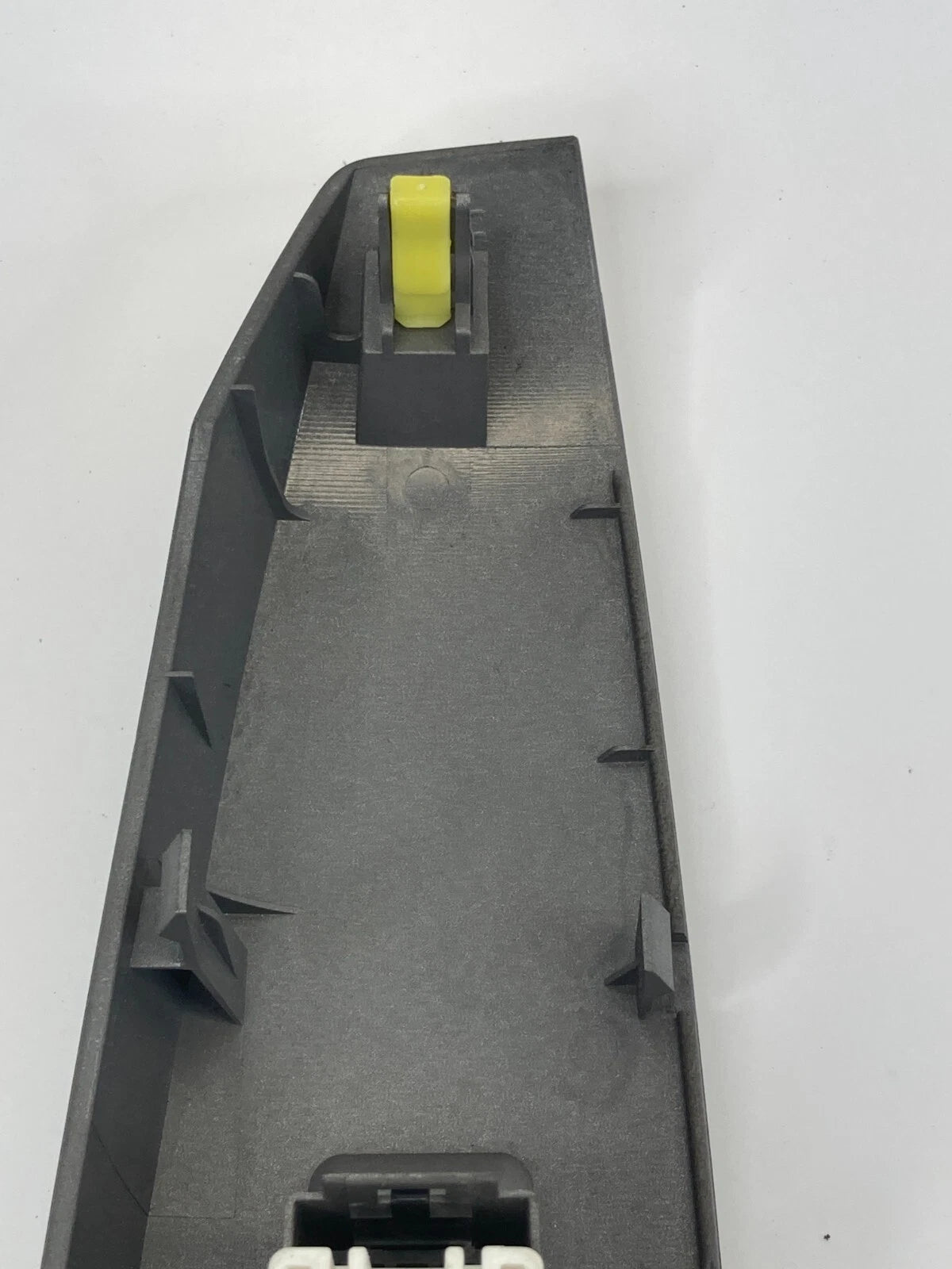 2004-2009 TOYOTA PRIUS REAR LEFT DOOR WINDOW CONTROL SWITCH BEZEL OEM 7427247050