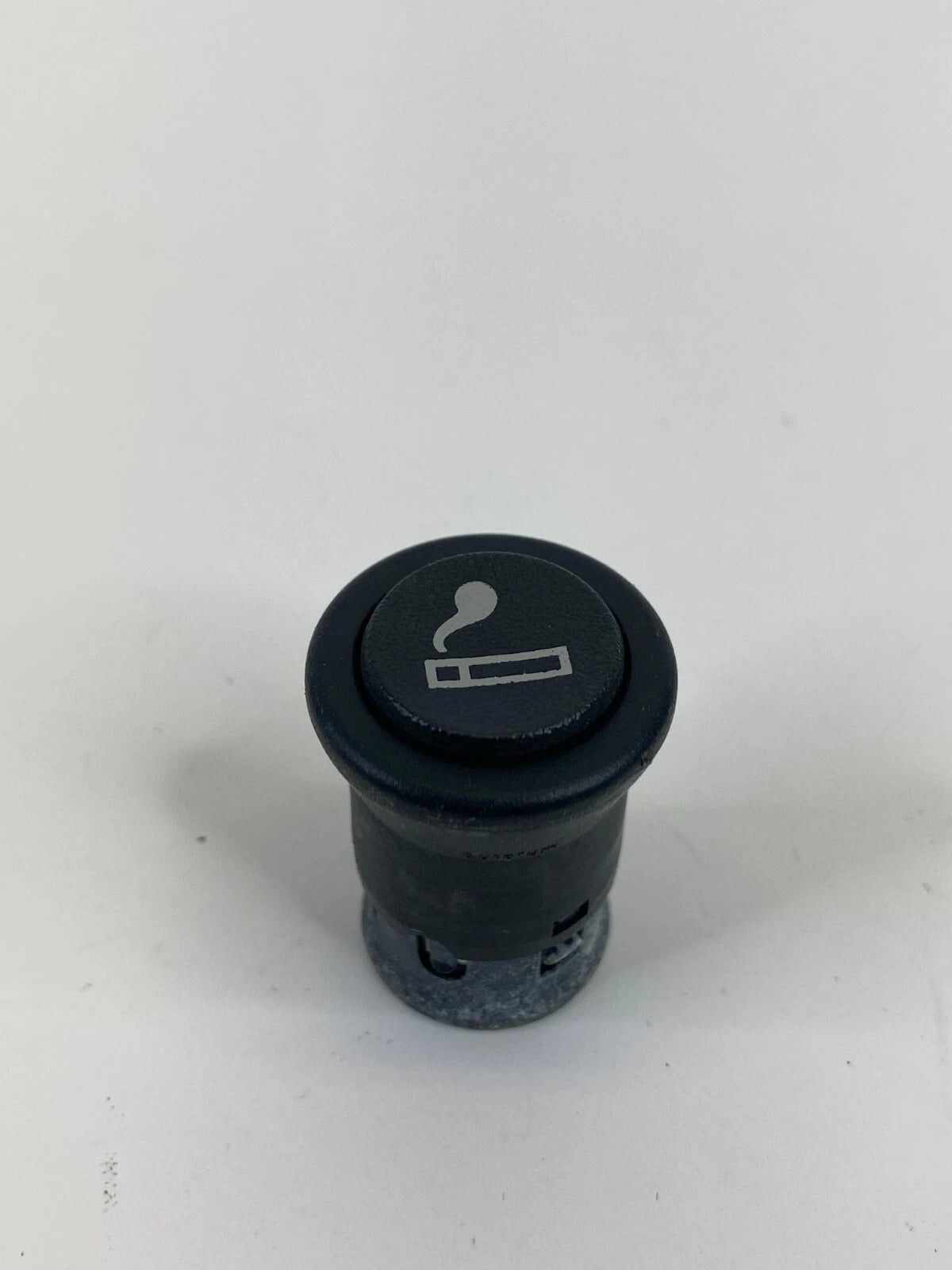 1998 1999 2000 2001 AUDI A6 QUATTRO POWER OUTLET CIGARETTE LIGHTER SOCKET OEM