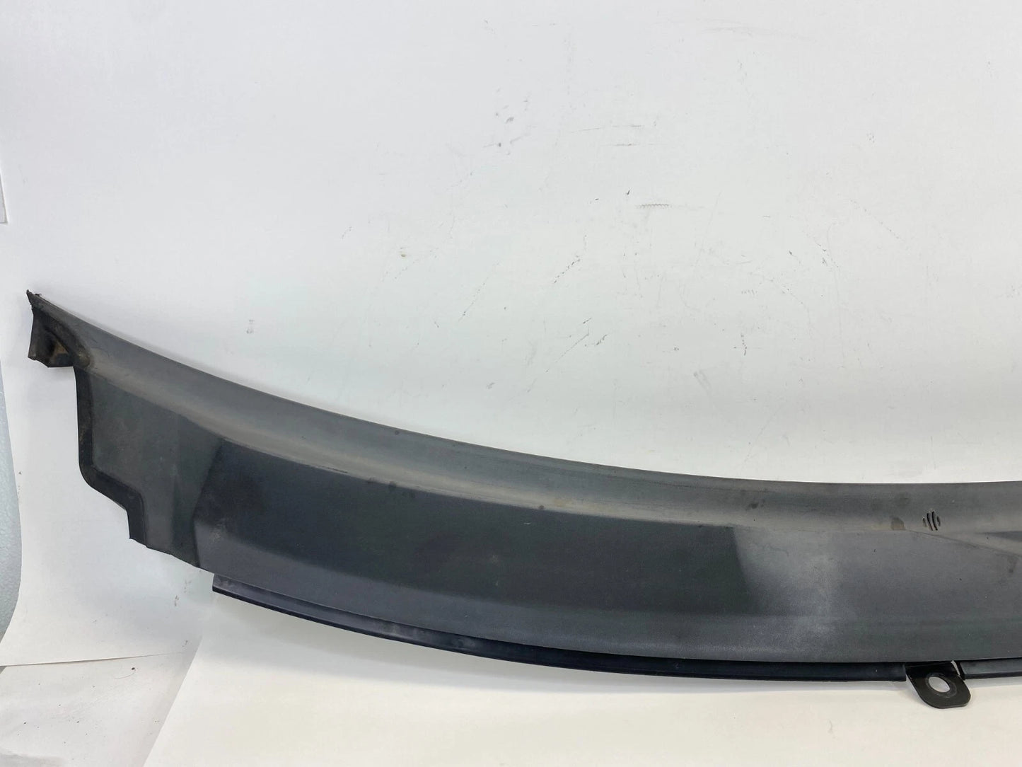 05-11 AUDI A6 QUATTRO 06-11 A6 FRONT COWL MOLDING WINDSHIELD COVER 4F1819403 OEM