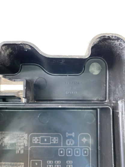 2006 GMC ENVOY 4.2L L6 ENGINE COMPARTMENT UPPER FUSE BOX CAP COVER LID 15141562