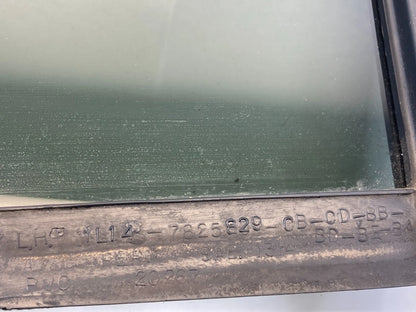 2003 04 05 2006 LINCOLN NAVIGATOR REAR LEFT BACK DOOR SIDE VENT WINDOW GLASS OEM