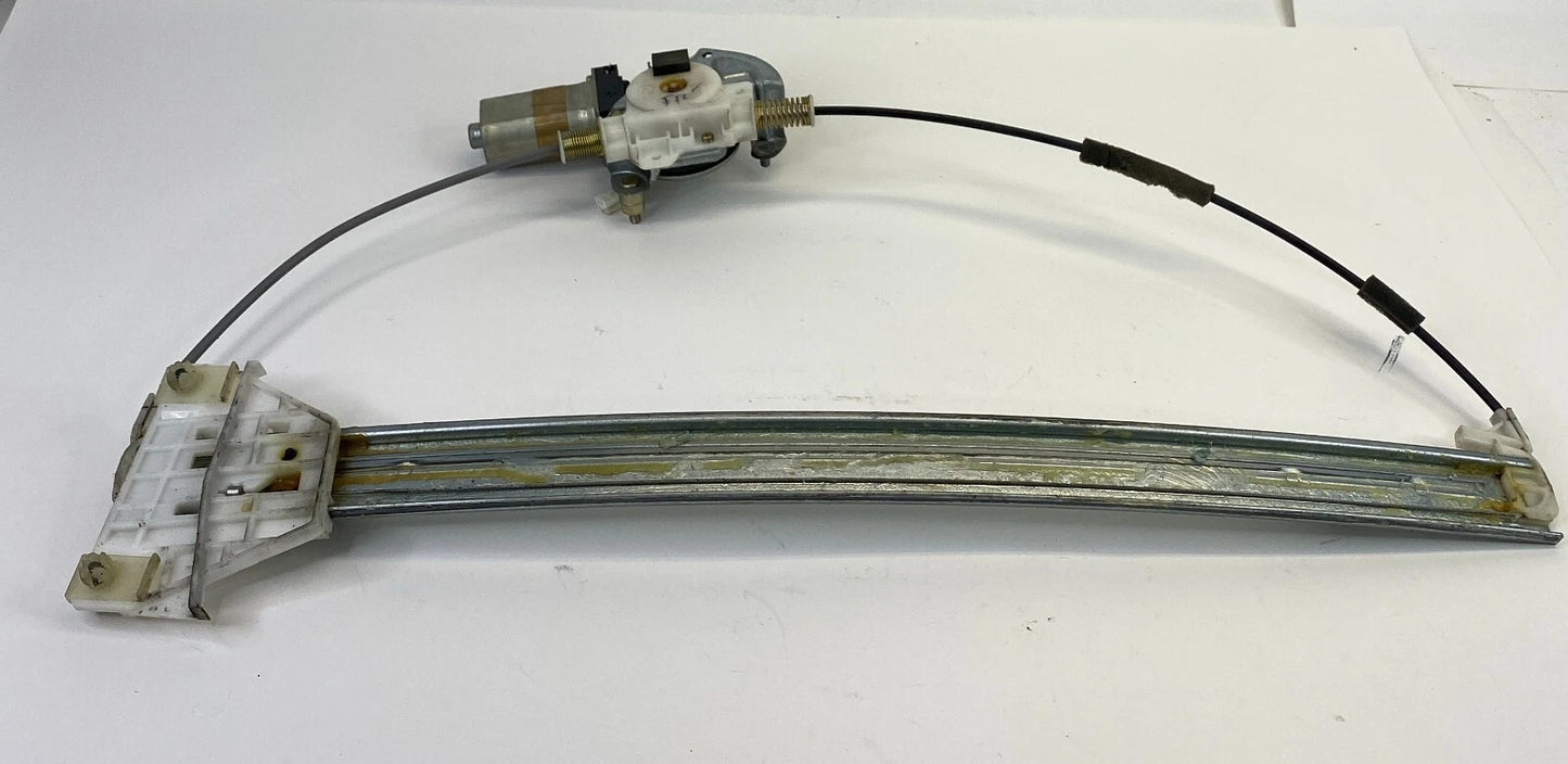 2000-2006 MAZDA MPV FRONT RIGHT PASSENGER POWER WINDOW REGULATOR 36201-61890 OEM