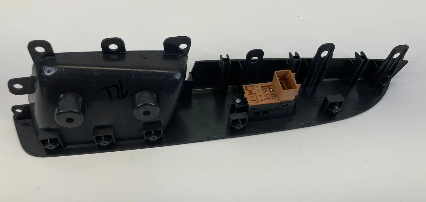 12-15 CHEVROLET CAPTIVA SPORT REAR LEFT POWER WINDOW SWITCH BEZEL OEM 201004046