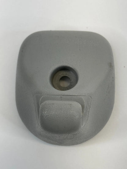 2004-2010 TOYOTA SIENNA SUN VISOR RETAINER SUNVISOR CLIP 827757-1136390 OEM
