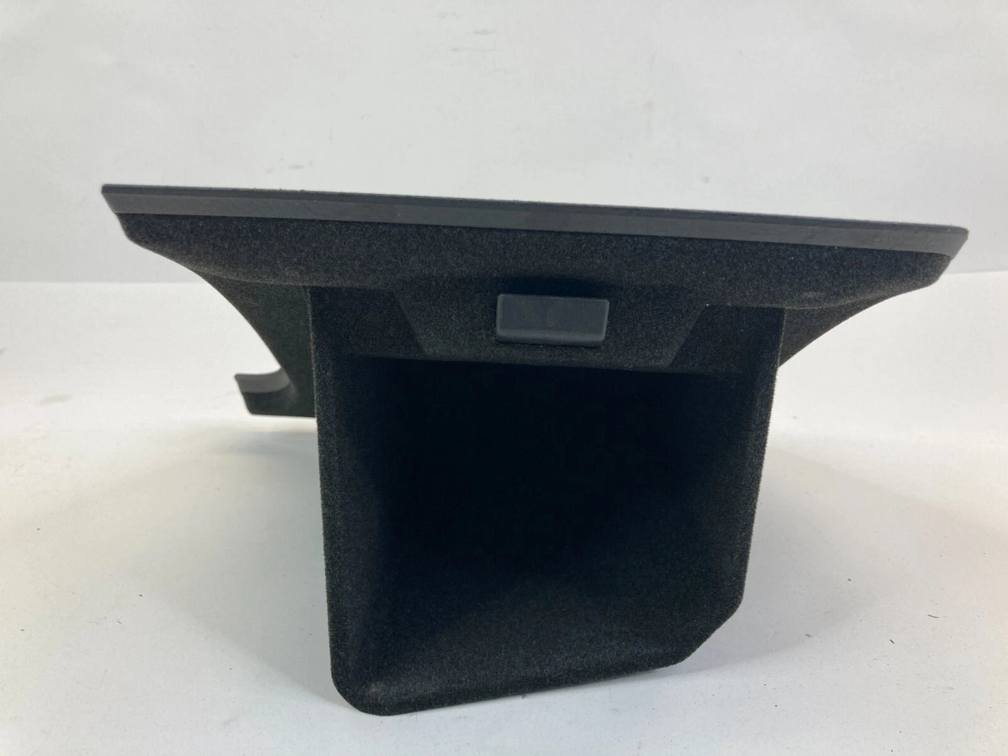 06-10 VOLKSWAGEN PASSAT DASH CENTER LOWER PANEL STORAGE COMPARTMENT 3C1-857-921