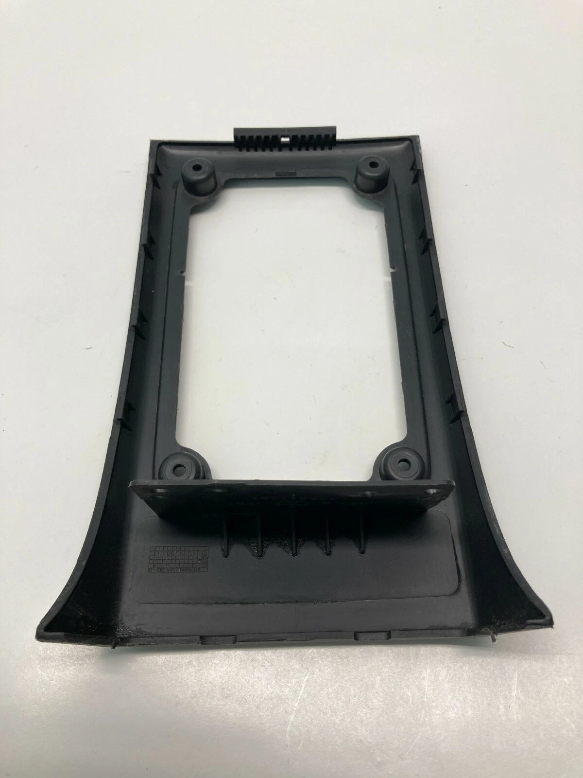 2009 2010 DODGE JOURNEY REAR CENTER CONSOLE POWER OUTLET TRIM BEZEL PANEL OEM