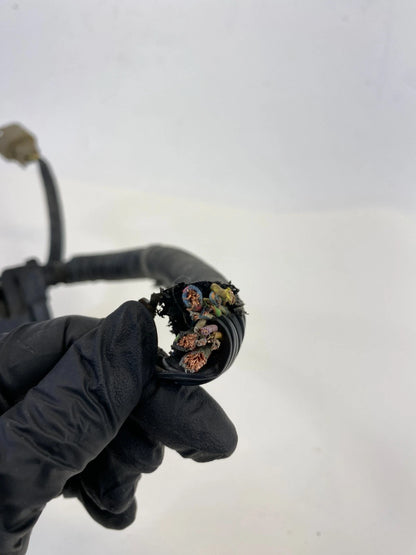 2013 2014 FORD EXPLORER 3.7L AT ABS PUMP ANTI LOCK BRAKE PLUG CONNECTOR OEM