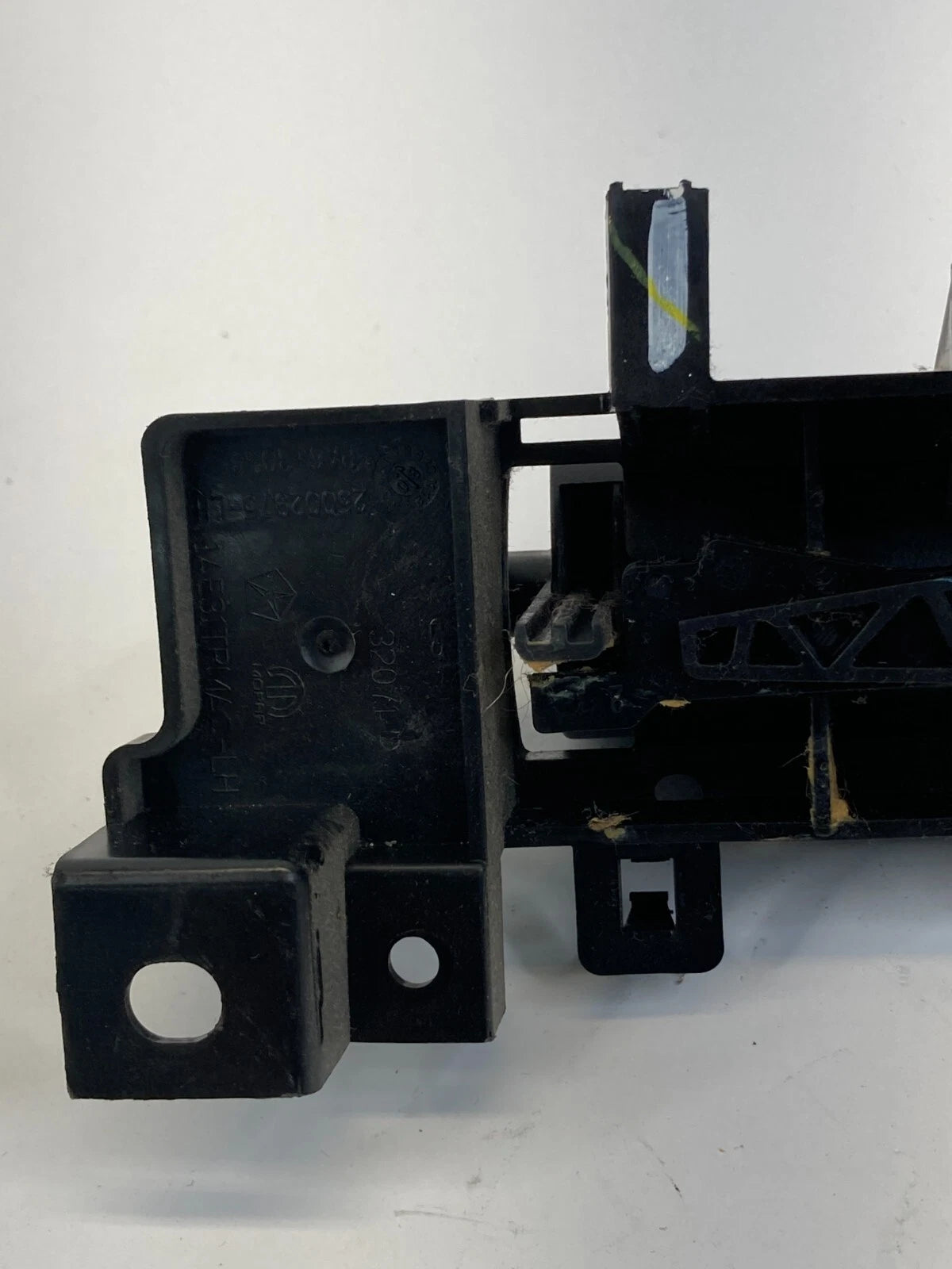 2009-2014 VW VOLKSWAGEN ROUTAN VAN REAR LEFT SLIDING INNER INTERIOR DOOR HANDLE