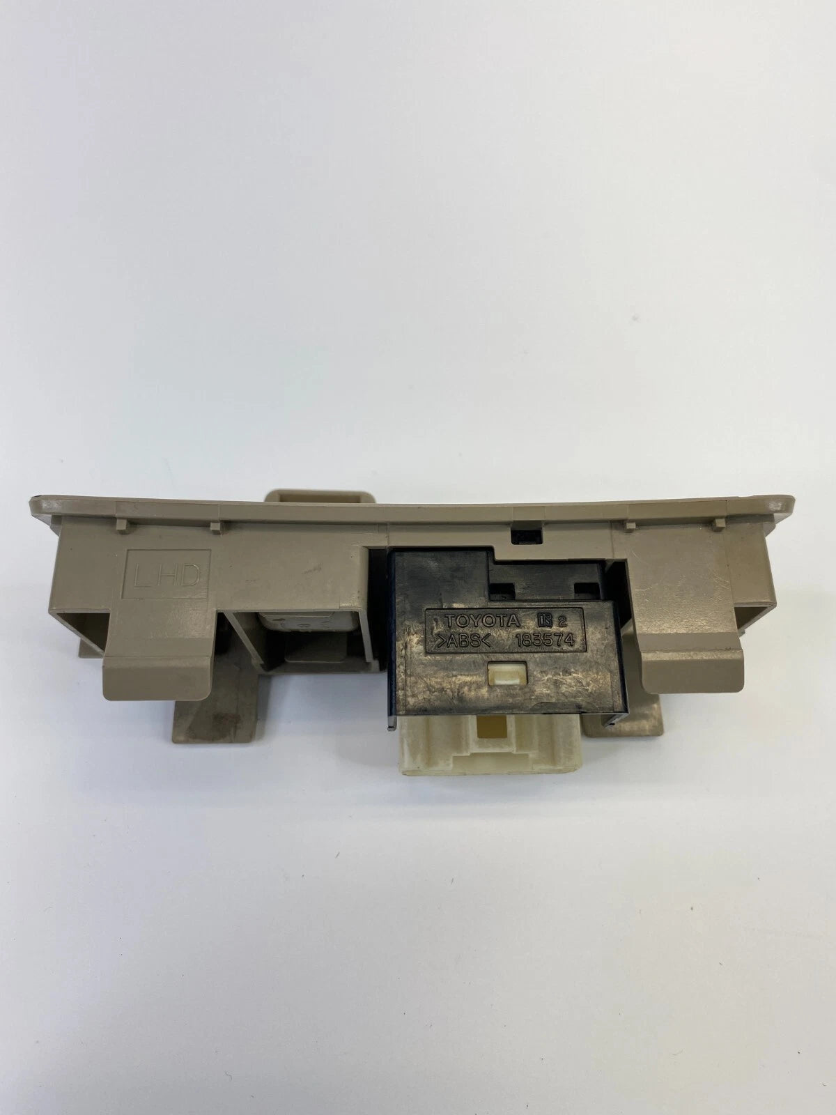 2003-2008 TOYOTA COROLLA POWER MIRROR CONTROL SWITCH W BEZEL 183574 OEM