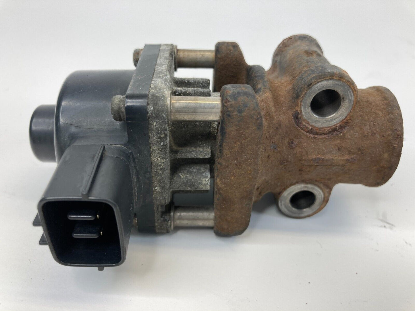 04-12 Mitsubishi Galant 06-12 Eclipse 2.4L Emission System EGR Valve Solenoid