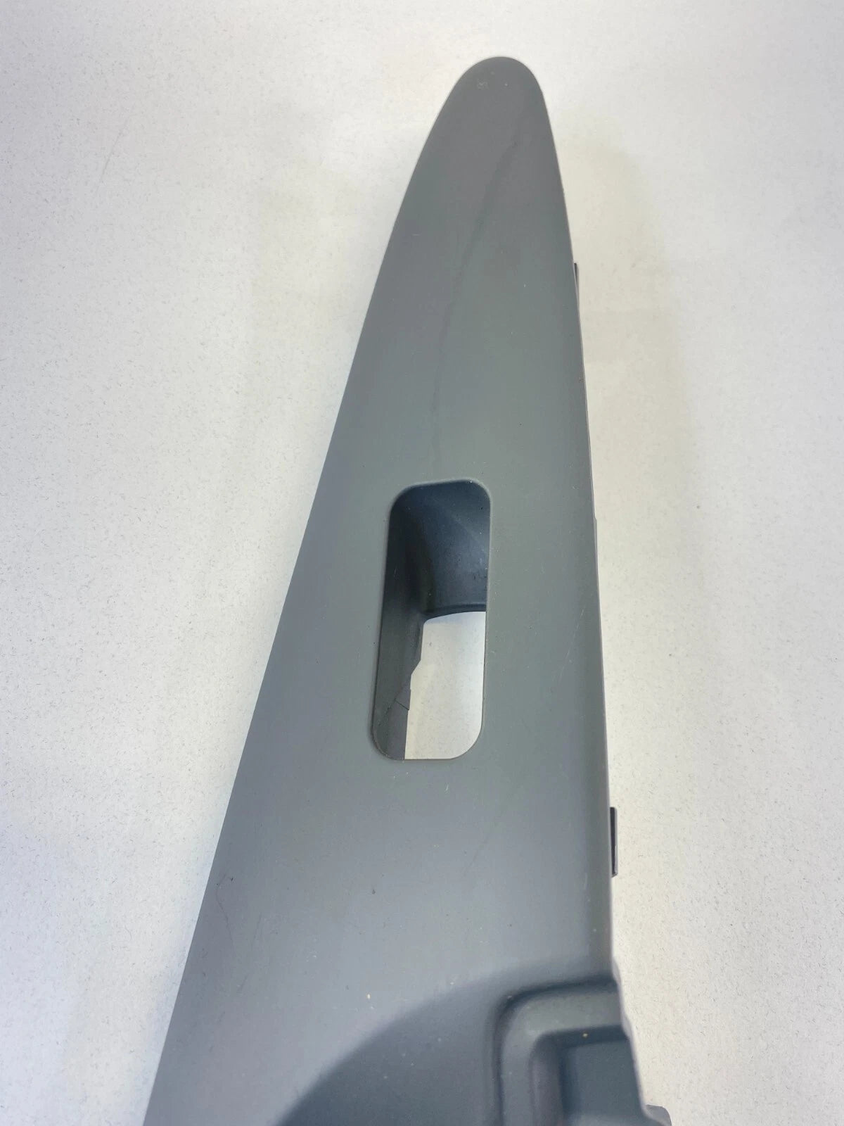 11-14 HYUNDAI SONATA REAR LEFT SIDE WINDOW SWITCH COVER TRIM BEZEL 93581-3S000