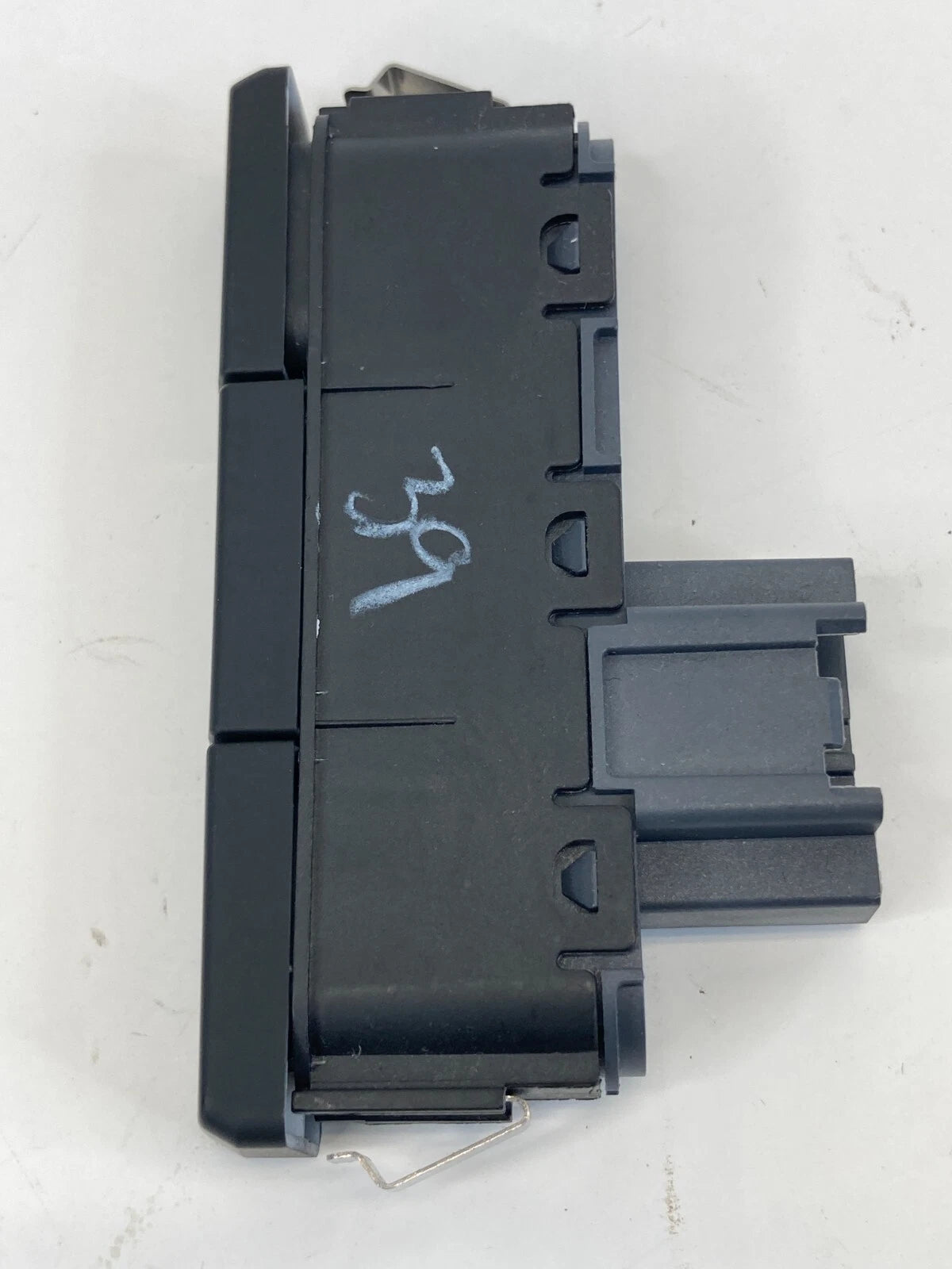 2010 2011 2012 FORD FUSION TRACTION CONTROL SWITCH TCS OFF BE5T-13D734-ABW OEM