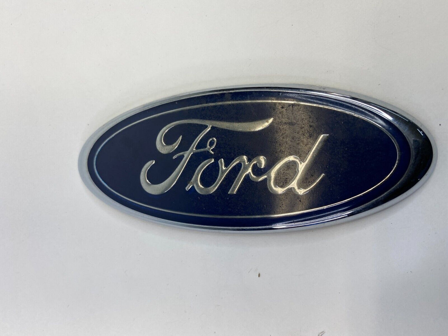 01-07 Ford Escape Rear Hatch Liftgate Emblem Logo Badge Symbol YL84-7843500-AB