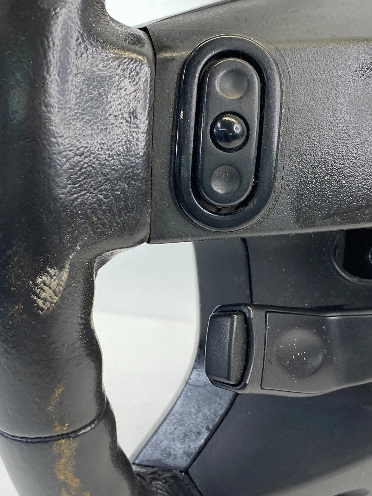 2009-2010 DODGE JOURNEY STEERING WHEEL W/ CRUISE LEATHER CONTROL P1BH491DVAF OEM