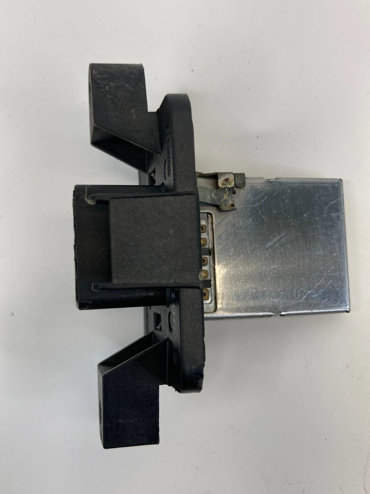 2009-2014 VOLKSWAGEN ROUTAN 3.8L A/C HEATER BLOWER MOTOR FAN RESISTOR OEM