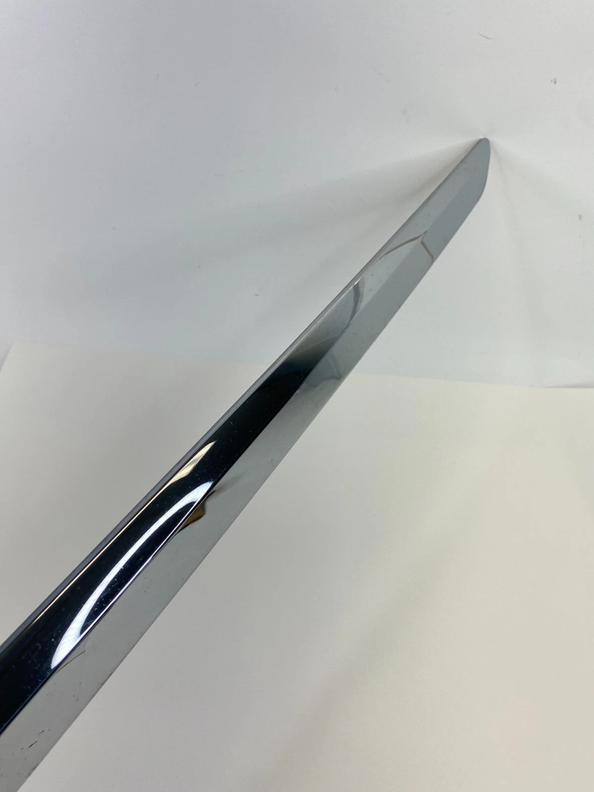 11-16 Chrysler Town & Country Rear Left Sliding Door Trim Molding 05182601AB OEM