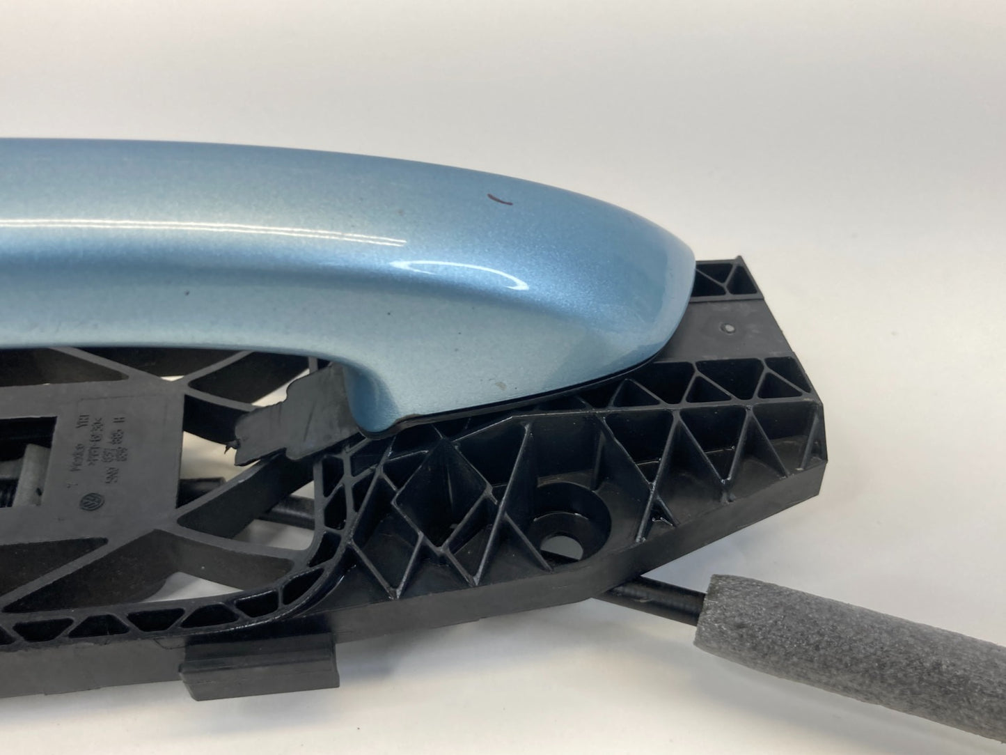 2012-2022 VW Volkswagen Passat Front Right Side Exterior Door Handle OEM