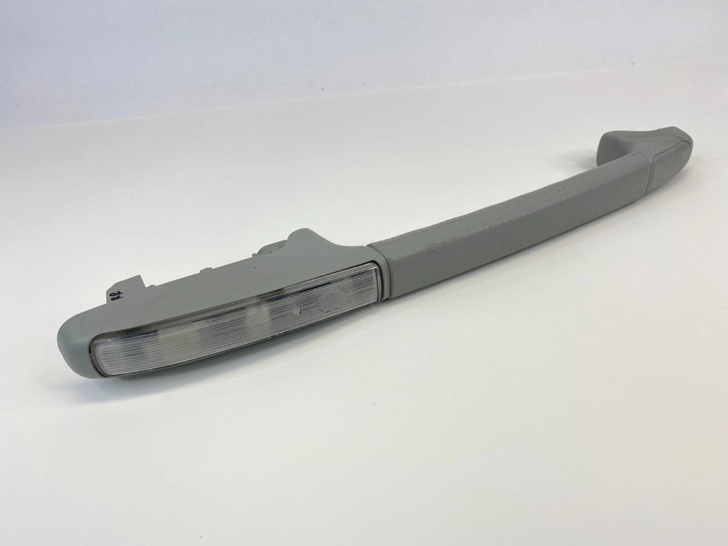 03-05 HONDA PILOT REAR RIGHT THIRD ROW GRAB GRAP HANDLE ASSIST STRAP W/ LIGHT