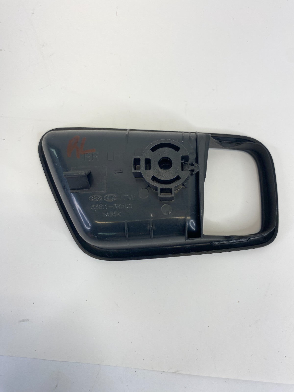 2009 2010 Hyundai Sonata Rear Left Side Interior Door Handle Bezel Cover Trim