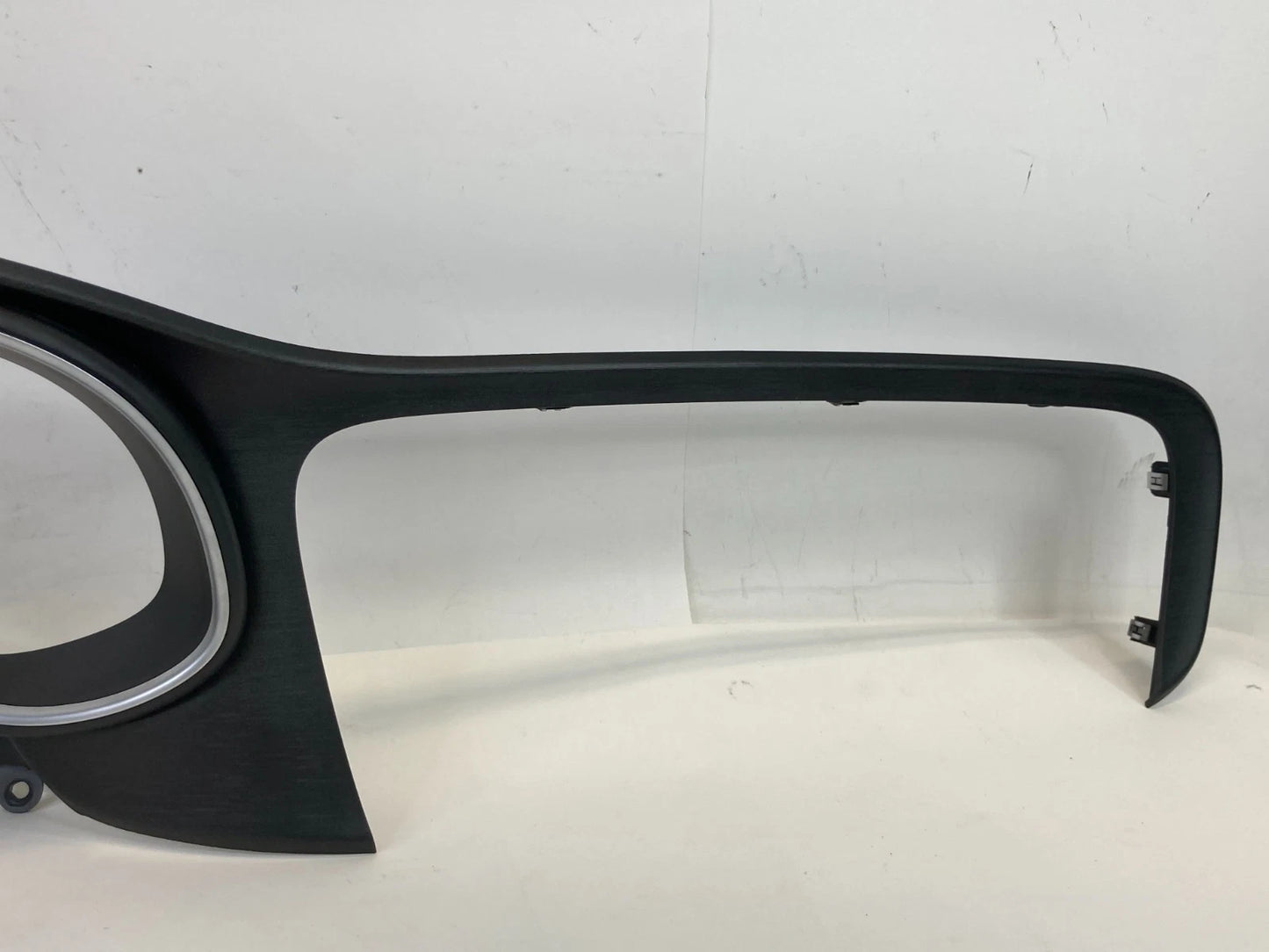 2015-2017 CHRYSLER 200 DASH SPEEDOMETER CLUSTER BEZEL AIR VENT 1UY51TRMAA OEM