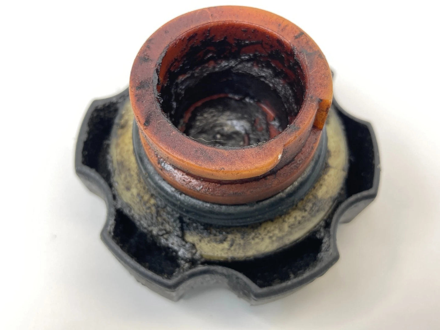 2005-2010 KIA SPORTAGE 2.7L V6 6 CYLINDER ENGINE OIL FLUID CAP OEM