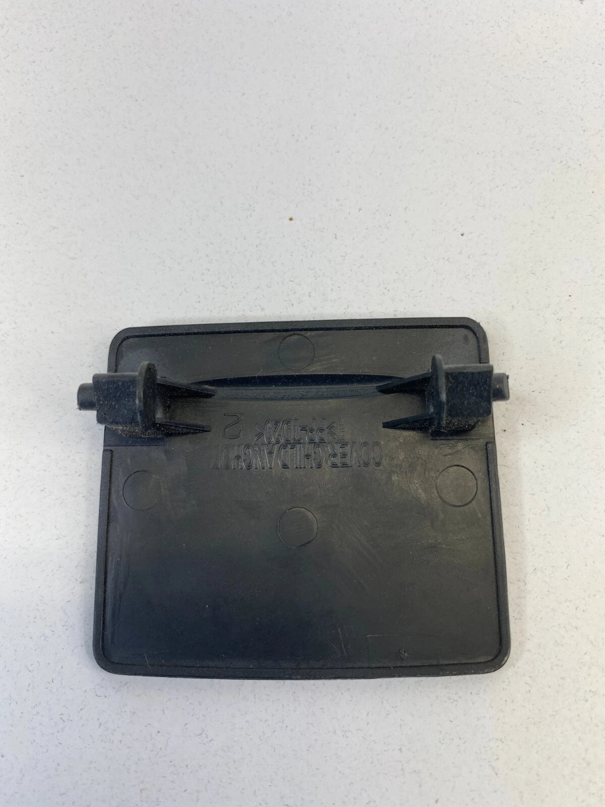 2015 HYUNDAI SONATA REAR SEAT CHILD ANCHOR HOOK COVER CAP PANEL TRIM OEM