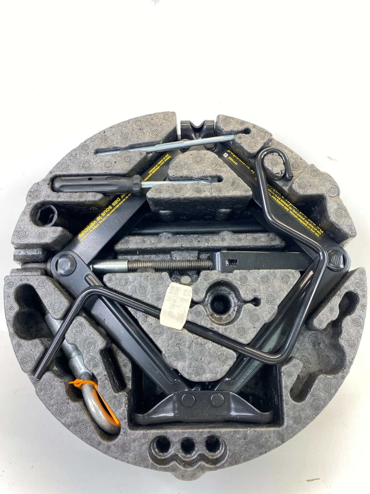 05-11 SAAB 9-3 SEDAN SPARE TIRE EMERGENCY JACK & TOOL KIT ASSEMBLY 13162851 OEM