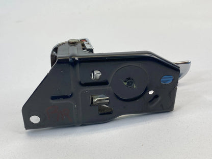 2002-2005 HYUNDAI SONATA REAR RIGHT PASSENGER SIDE INNER DOOR HANDLE ASSEMBLY