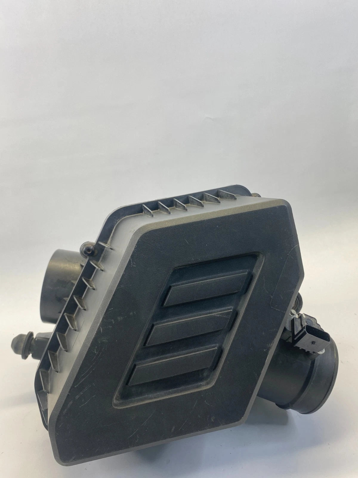 2012-2017 GMC TERRAIN 2.4L ENGINE AIR FILTER CLEANER BOX HOUSING OEM 20861417